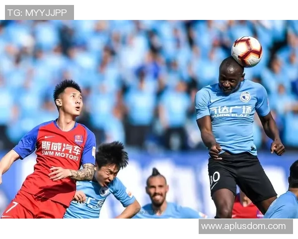 深圳足球队以79分领跑挑战赛积分榜展现强劲实力与团队合作精神