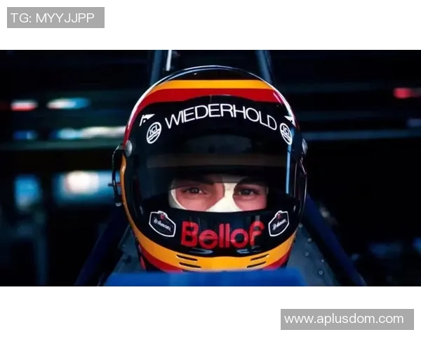 韩国黑色背心足球明星的传奇故事与场上风采解析