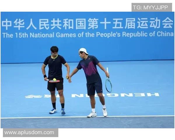 网球战术：南京网球队的快攻体系